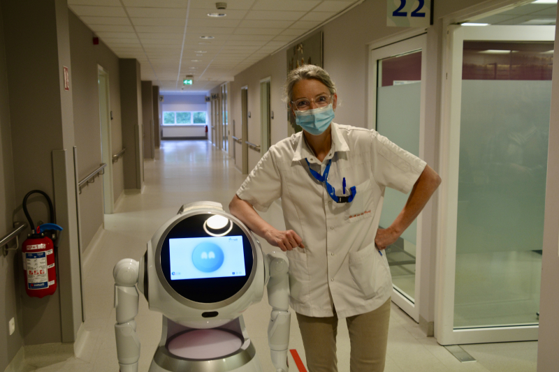 Arthur & Dr. Mariëtte Van den Heuvel op dienst Urologie Tielt